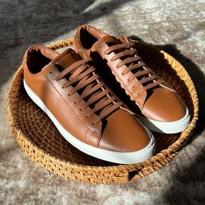 Oliver Cabell MEN'S
Low 1 | Lion |